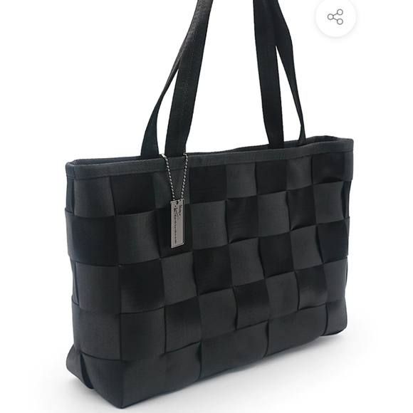 Vintage Havana Handbags - Vintage Havana Crete hand bag